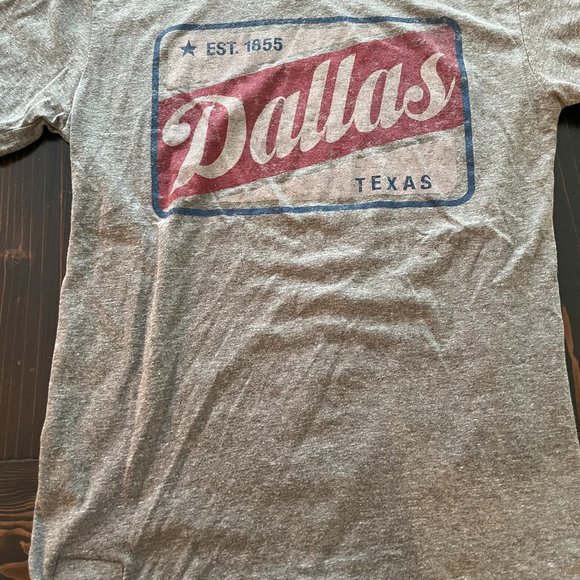 Used Men's Beer City Dallas Texas Tee Shirt - Picture 2 of 5